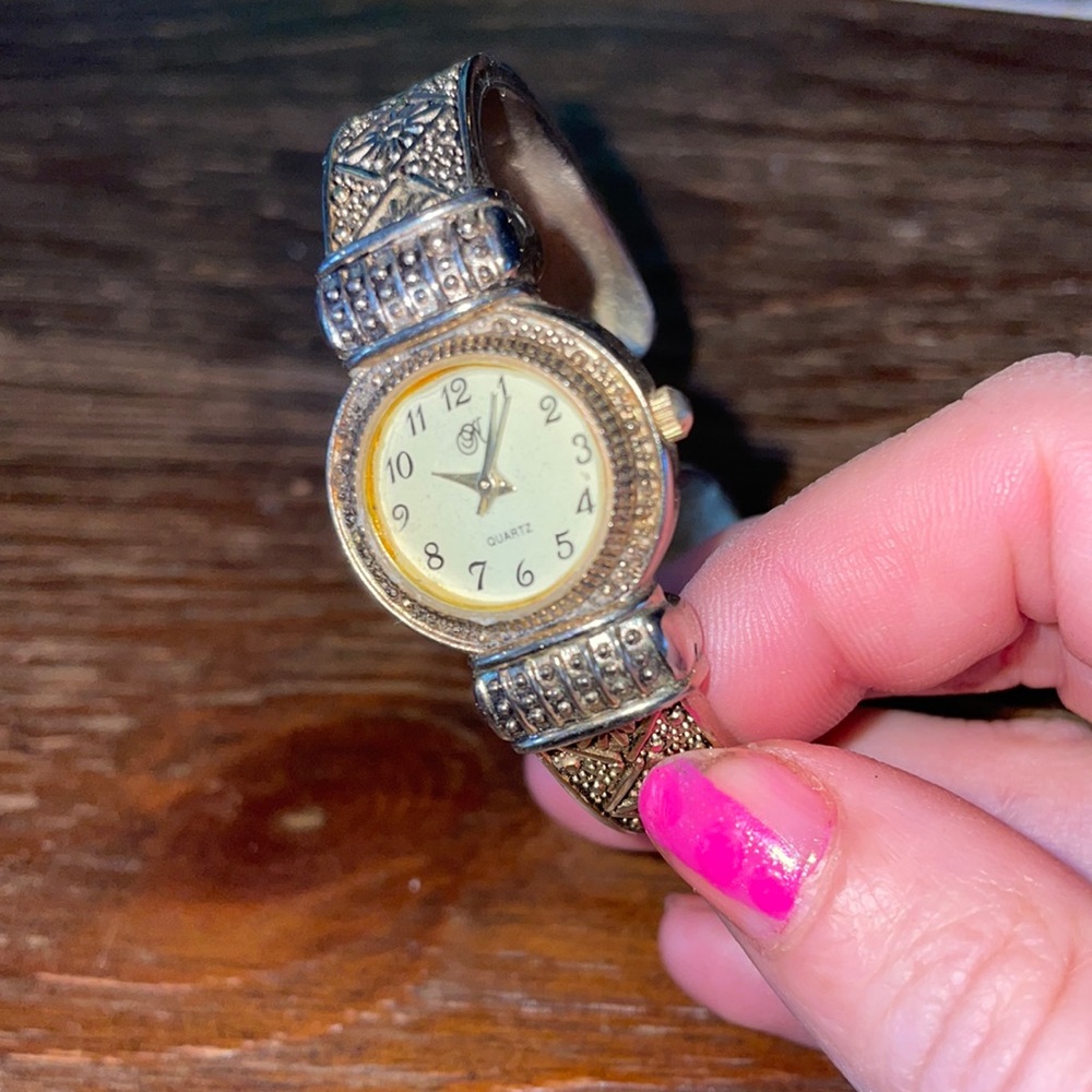 Costume jewelry watch like in Barbie!